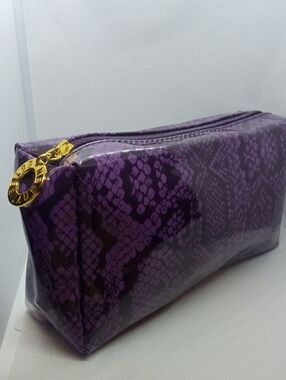 ESTEE LAUDER MAKE UP BAG